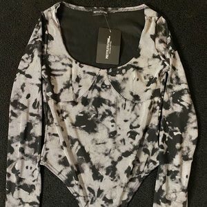 Prettylittlething tie dye long sleeve bodysuit